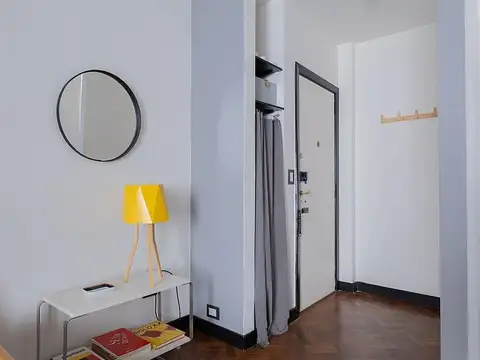 Venta monoambiente, ideal renta temporaria en recoleta