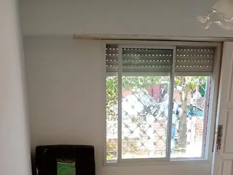 CASA 3 AMB. 64 M2. - BARRIO UCIP