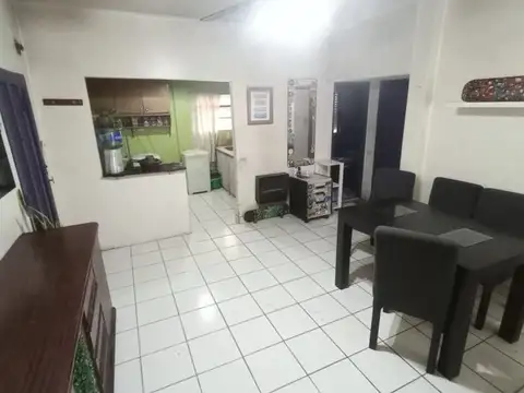 VENTA PH 3 AMB. CIUDADELA PRIMER PISO POR ESCALERA
