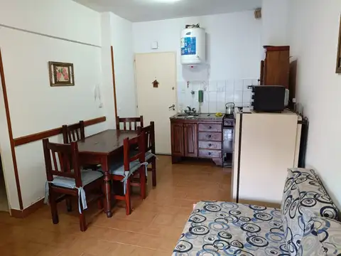 Departamento alquiler anual con gas natural, San Bernardo Del Tuyu