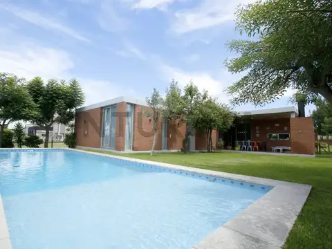 CASA EN VENTA EN GREENVILLE POLO & RESORT