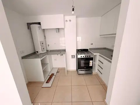 Departamento en Alquiler en Godoy Cruz, $ 600.000