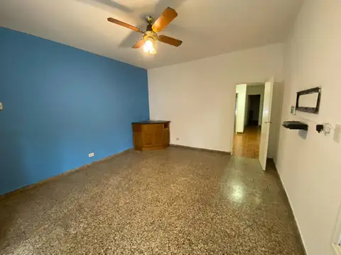 V° Cabrera s/Cuenca al 2000. casa 1 planta 3 dorm.