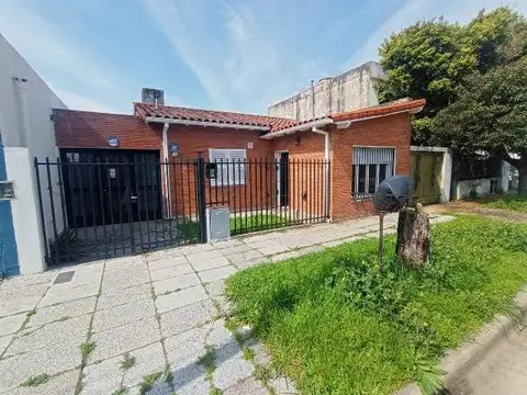 Casa - Venta - Argentina, La Matanza - simbron 2400