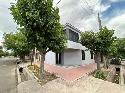 VENTA CASA RECICLADA APTO CREDITO, DORREGO GLLÉN.