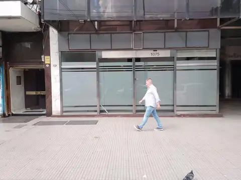 Carlos Pellegrini al 1000