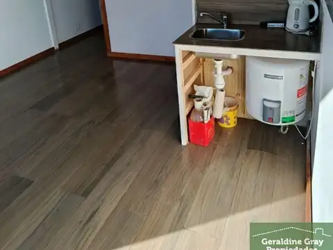 Casa 2 ambientes con 1 baño