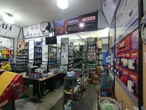 OPORTUNIDAD ÚNICA EN BLOCK | LOTE PROPIO CON LOCAL/DEPÓSITO + 2 DEPARTAMENTOS DE 3 AMBIENTES
