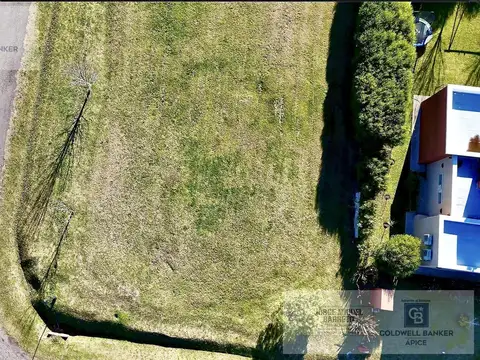 Terreno en Venta 32  mts Fondo