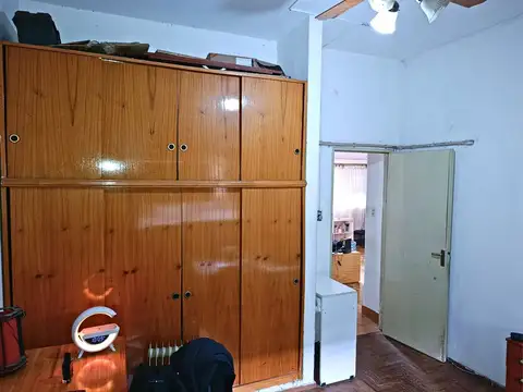 Casa en Venta con 4 cocheras