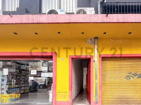 PH 3 Ambientes a Refaccionar en Ciudadela Gran Patio y Terraza Propia  Ideal Inversión o Depósito