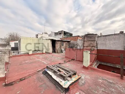 Rafaela 3100, Piso 0