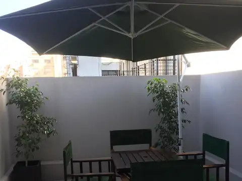 Departamento de 1 amb con patio -edificio con piscina-gimnasio
