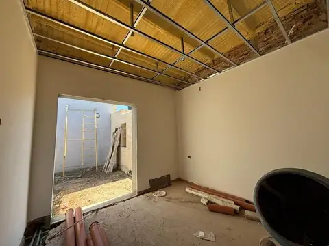Depto Tipo Casa 3 ambientes con 1 baño