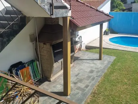 Excelente chalet 5 ambientes Florida!