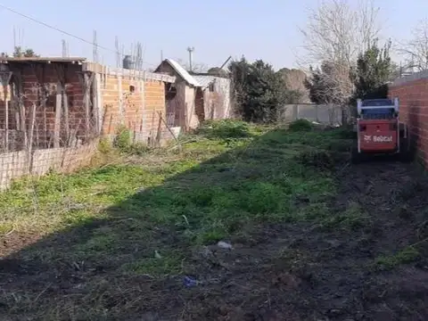 Terreno en Venta 40  mts Fondo