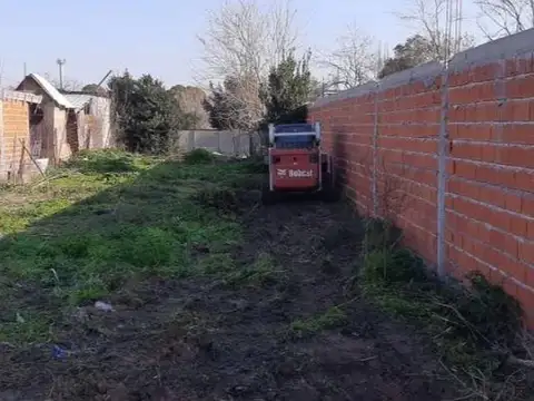 Terreno en Venta 40  mts Fondo