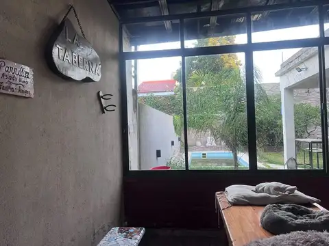 Casa en ALQUILER Lanús C/ pileta quincho parrilla