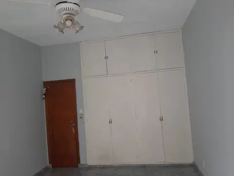 Venta casa de 4 ambientes. Oportunidad   Apta credito