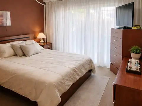 PH AL FRENTE - A RENOVAR - MUY BUENA RELACIÓN PRECIO/M2