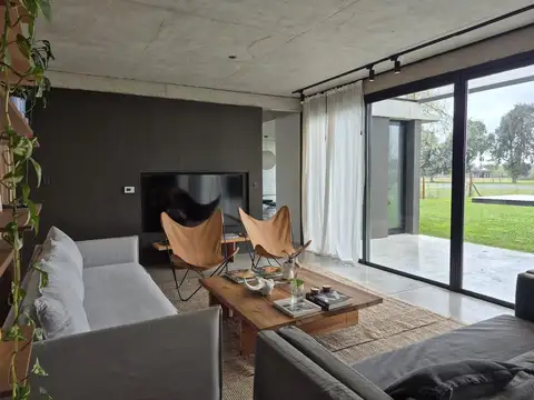 Casa en Venta en Manuel Alberti, USD 630.000
