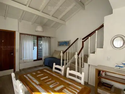 Casa 3 ambientes con 2 baños