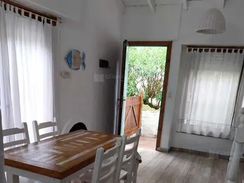 Casa en Alquiler Temporal con 1 cochera