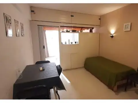 Av. 23 685 , Piso 10