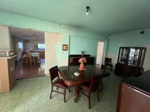 Casa - Francisco Alvarez 4 Ambientes