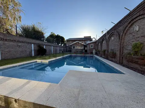 CASA EN VENTA 5 AMBIENTES ITUZAINGÓ NORTE APTO CRÉDITO