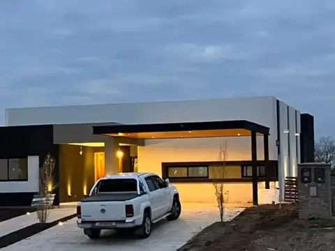 Casa  en Alq. Temporario en El Naudir, Escobar, G.B.A. Zona Norte