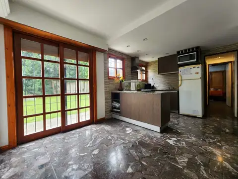 Casa en Alquiler en Parque Luro, USD 1.200