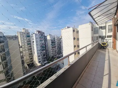 Senillosa 100, Piso 8