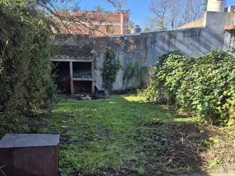 Depto Tipo Casa en Alquiler en Monte Grande, $ 1.000.000