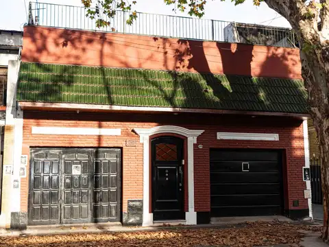 VENTA - VILLA DEVOTO - SIMBRON 4100 - CASA - LOTE