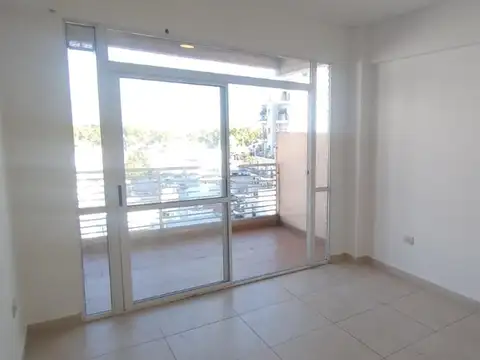 DEPARTAMENTO 2 AMBIENTES CONTRAFRENTE CON BALCON ATERRAZADO