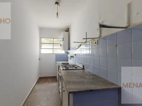 Casa 2 ambientes con 1 baño