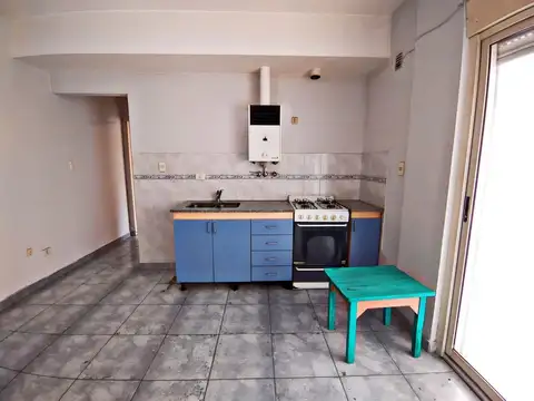 Avenida Vélez Sarsfield 400, Piso 1