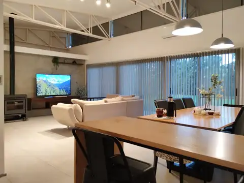 Casa en Venta en Crespo, USD 420.000