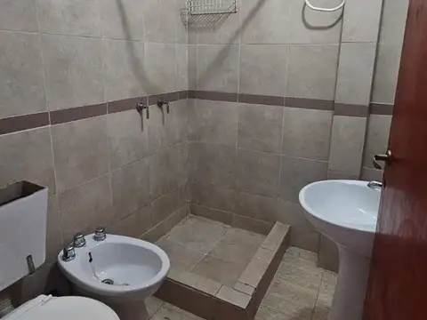 Depto Tipo Casa en Alquiler en Parque Chacabuco, $ 550.000