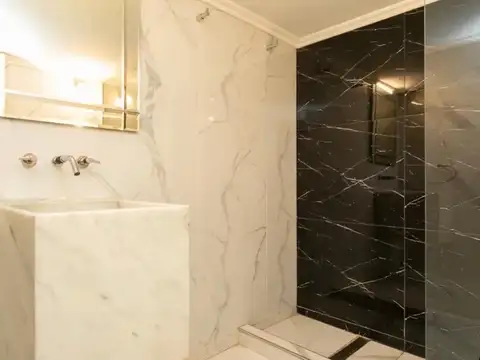 Departamento en Venta de 6 ambientes
