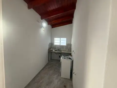Depto Tipo Casa 3 ambientes con 1 baño