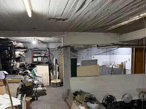 Casa 18 ambientes con 7 baños