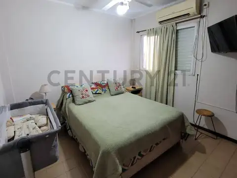 VENTA de Departamento de 2 Dormitorios en Barrio Roma, Santa Fe.