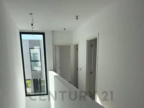 Dúplex en alquiler en Complejo Bosques de Champagnat, Canning.