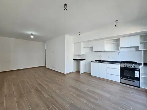 Departamento de 2 ambientes con balcón - Alquiler - Villa Luro