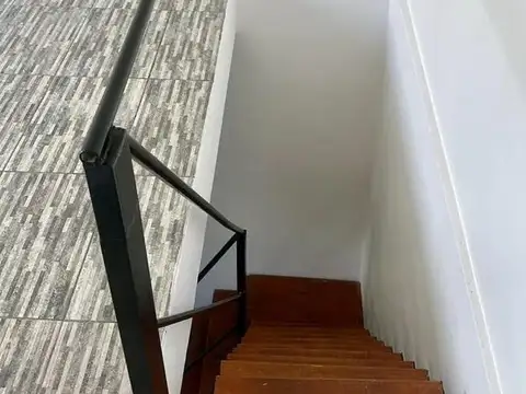 Depto Tipo Casa en Alquiler al Sur