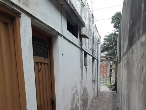 Terreno en venta 8,66x29,11 mts - 252mts2 - Banfield