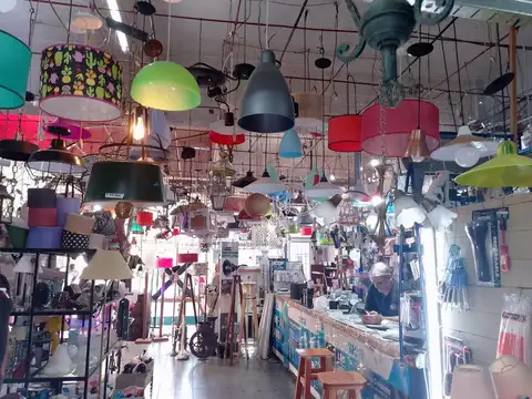 FONDO DE COMERCIO ILUMINACION , ELECTRICIDAD Y FERRETERIA ..