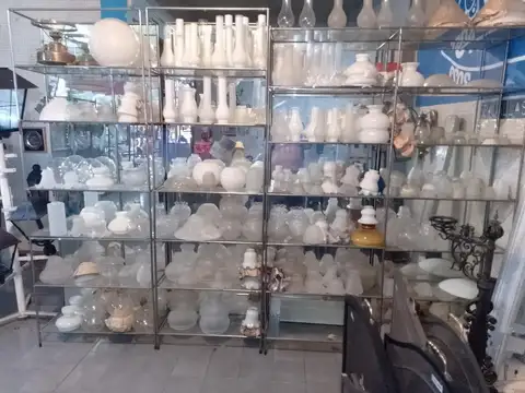 Fondo Comercio en Venta 50 años